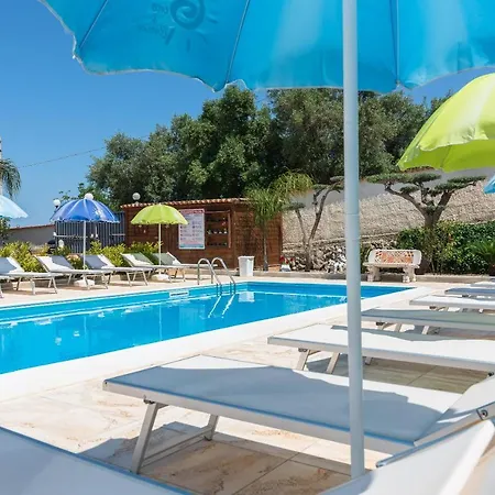 Casa Vacanza Ceg Con Piscina