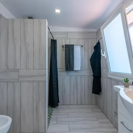 Casa Vacanza Ceg Con Piscina Apartment *